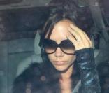 Victoria Beckham hier à Londres, avec une petite mine...