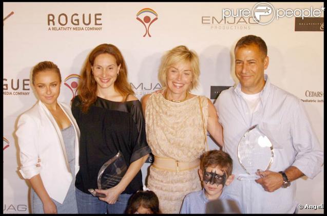 Hayden Panettiere, Alexandra Milchan-Lambert, Sharon Stone et Scott Lambert à la soirée Rock'n Reel, à Culver City, hier
