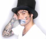 Pete Wentz pour la campagne NO H8