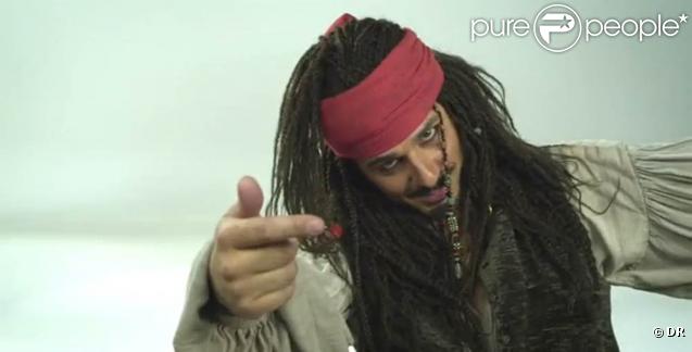 Patrick Fiori rend hommage aux personnages qui l'ont marqué au cinéma, dans son dernier clip 