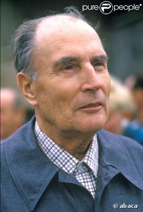 Vente des effets et objets personnels de François Mitterrand : un carton !