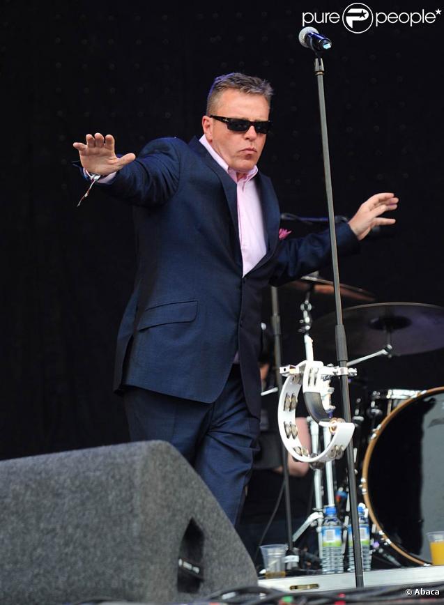 Suggs and Madness au Festival de Glastonbury, le 29 juin 2009