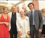 Michèle Laroque et son compagnon François Baroin, et Hervé Saouzec assistent à la remise de décoration de Line Renaud. 30/06/09
