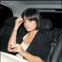 Lily Allen en sous-vêtements sur scène : whaou quelle ligne...