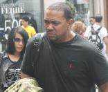 Timbaland en famille à Paris, le 3 juillet 2009