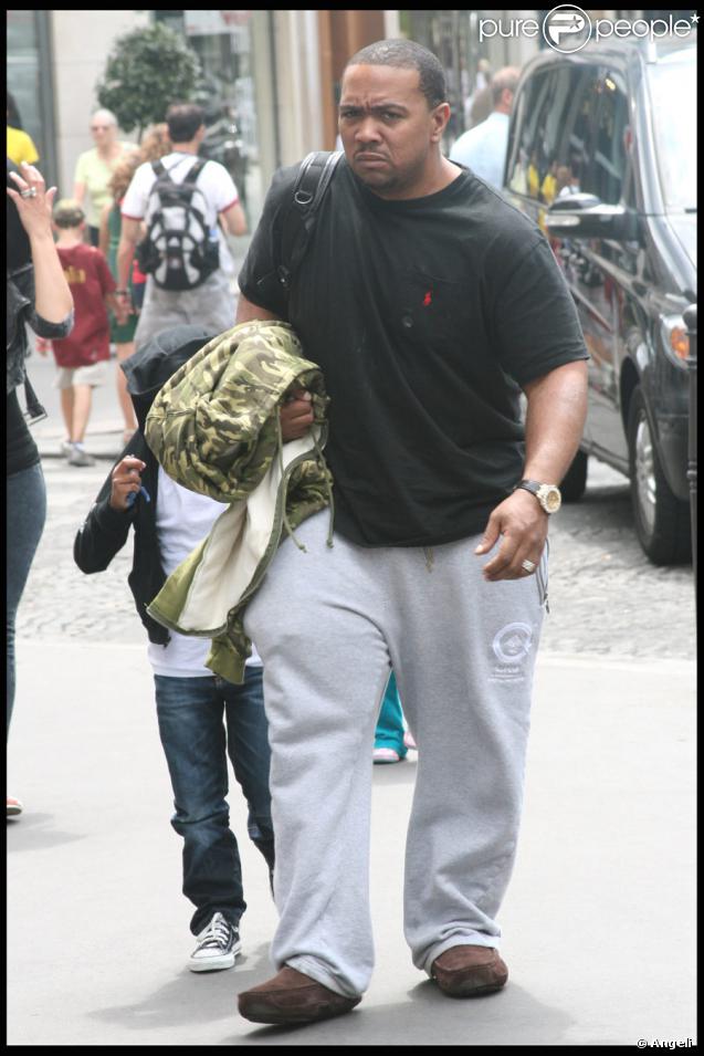 Timbaland en famille à Paris, le 3 juillet 2009