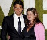 L'immense Roger Federer et sa femme Mirka, au dîner officiel de clôture du tournoi, à Wimbledon, le 5 juillet 2009 !