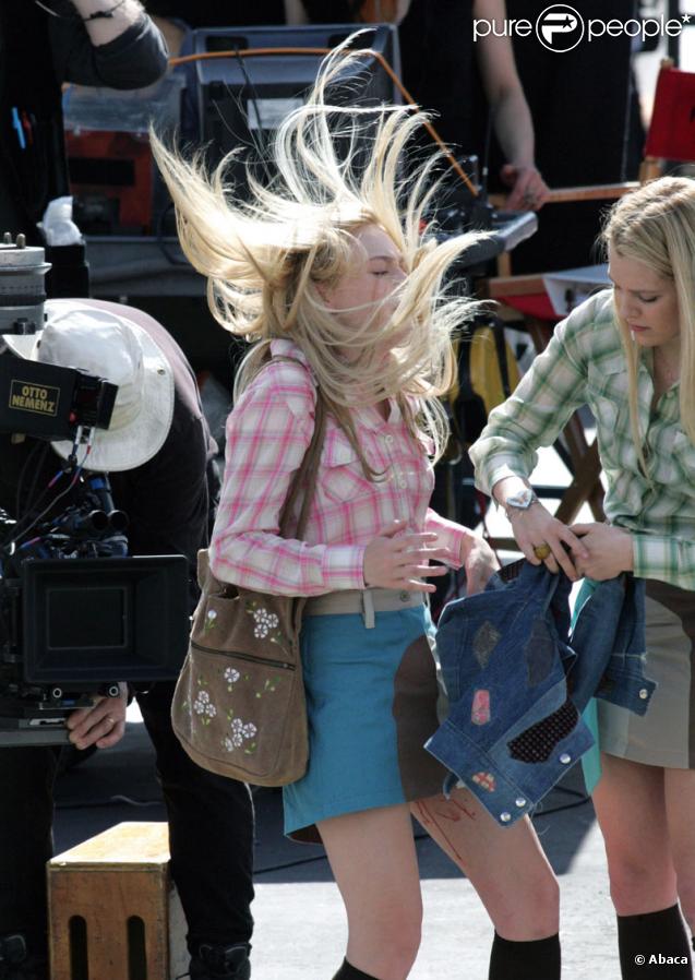 Dakota Fanning sur le tournage de The Runaways à Reseda en Californie le 21 juin 2009