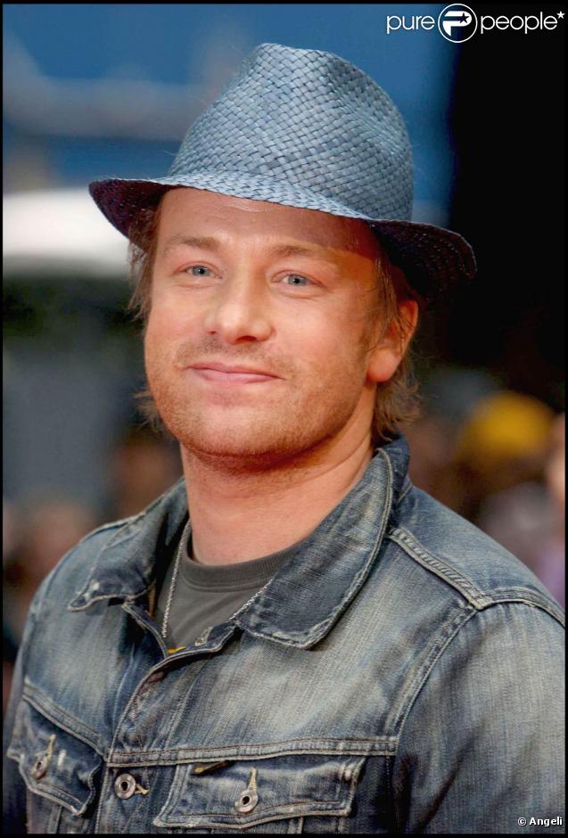 Le chef Jamie Oliver lors de la première à Londres de  Harry Potter et le Prince de Sang-Mêlé , le 7 juillet 2009