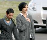 Katie Holmes sur le tournage de Don't be afraid of the dark, aux studios Docklands de Melbourne, à Melbourne, le 12 juillet 2009 !