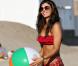 La très jolie Ali Landry, passe une journée idyllique sous le soleil californien avec sa fille Estela Ines, à Malibu, en Californie, le 11 juillet 2009 !