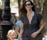 Liv Tyler et son fils Milo se baladent à New York