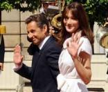 Nicolas Sarkozy et Carla Bruni, lors de la Garden Party à l'Elysée, le 14 juillet 2009 !