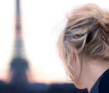 Kate Moss pour la campagne Parisienne d'Yves Saint Laurent 