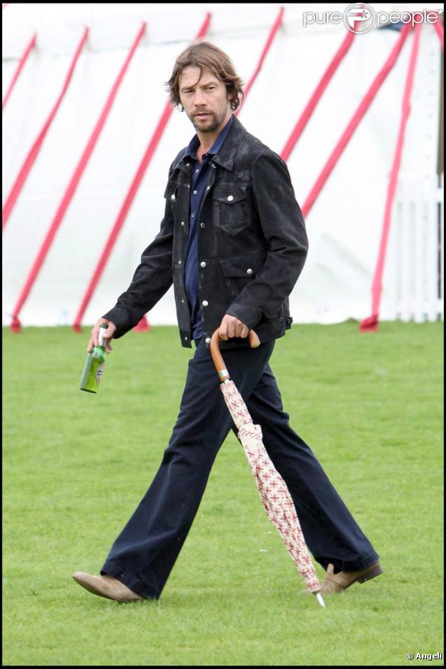 Re JAY KAY AT CARTIER I'NATIONAL POLO DAY ENGLAND 26 JULY 09