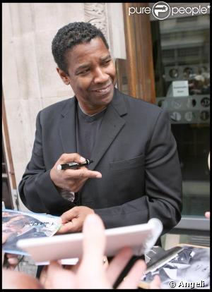 Denzel Washington en promotion à Londres le 22 juillet 2009 