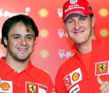 Lewis Hamilton et Michael Schumacher (ici avec Felipe Massa) vont avoir l\'occasion de s\'affronter au Grand Prix d\'Europe, à Valence, en août 2009