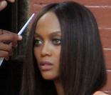 Tyra Banks dans les rues de New York pour un shooting spécial