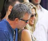 Ray Liotta et sa compagne Catherine Hickland à New York le 1er août 2009
