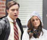 Laura Leighton et Ed Westwick sur le tournage de Gossip Girl 