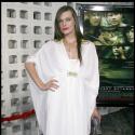 Milla Jovovich, littéralement impériale, donne envie de partir... à l'aventure !