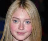  Dakota Fanning 
