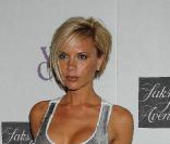  Victoria Beckam. Peut être la plus fashion de toutes ! La belle Posh dont l'activité principale a toujours été la mode a pourtant mis du temps à créer sa marque de jean dVb, qui est maintenant une réussite. 