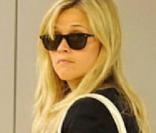 Reese Witherspoon avec son sac préféré, le FEED ! 