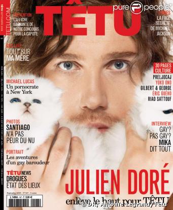 Julien Doré fait la couverture du n°147 de Têtu.