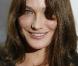 Carla Bruni s'investit plus que jamais pour les jeunes en difficultés... sa Fondation prend son envol !