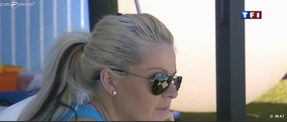 Vanessa devient la peste de la maison !