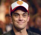 Alcool, drogue : Robbie Williams aurait peut-être même une autre addiction, si l'on en croit sa casquette