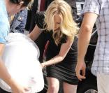 Anne Heche arrive au David Letterman Show, à New York. 24/08/09