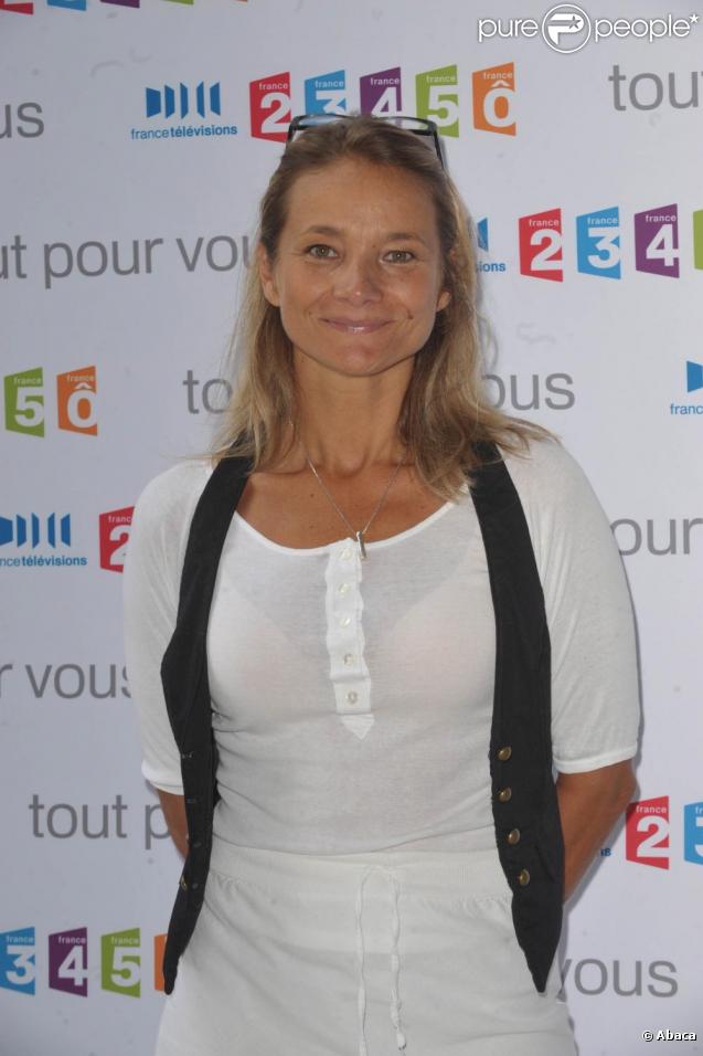 Caroline Avon à la conférence de presse de rentrée de France Télévisions. 27/08/09