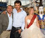 Patrick Timsit et Pascal Elbé avec la Reine de la Fête des Tuileries 2009-2010 lors de la soirée de lancement de la Fête au Bois, le 28/08/09, au profit de l'association RISEP.
