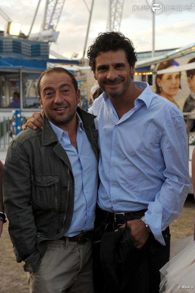 Patrick Timsit et Pascal Elbé lors de la soirée de lancement de la Fête au Bois, le 28/08/09, au profit de l'association RISEP.