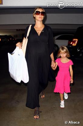 Heidi Klum et sa petite Leni arrivent à l'hôpital de Santa Monica le 31/08/09