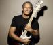 Michael Bolton fera paraître le 21 septembre 2009 son nouvel album, One World One Love