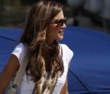 Rania de Jordanie en vacances dans le Sud de la France, toujours aussi belle avec son époux 