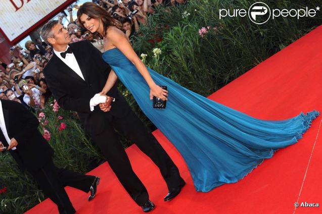 George Clooney et sa compagne Elisabetta Canalis arrivent pour la projection de  The Men Who Stare at Goats , le 8 septembre 2009 à la Mostra de Venise