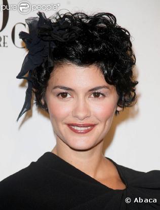 Audrey Tautou ravissante, à l'occasion de l'avant-première de  Coco avant Chanel , au Pacific Design Center de West Hollywood, à Los Angeles, le 9 septembre 2009.