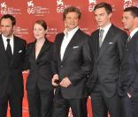 Tom Ford, Julianne Moore, Colin Firth, Nicholas Hoult et Matthew Goode, à l'occasion du photocall de  A single man , lors de la 66e Mostra de Venise, le 11 septembre 2009 !