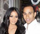 Nicole Scherzinger et Lewis Hamilton à Los Angeles en novembre 2008   