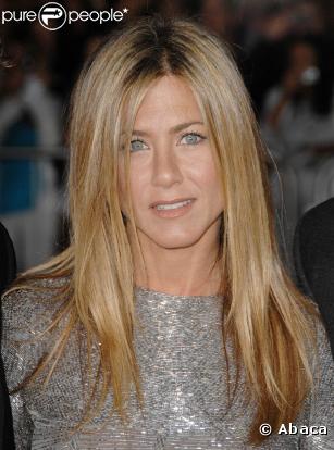 Jennifer Aniston, à l'occasion de l'avant-première de  Love Happens , au Mann's Chinese Theatre de Westwood, à Los Angeles, le 15 septembre 2009 !