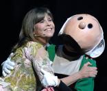 Chantal Goya et Bécassine 