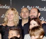 Sandrine Kiberlain, Laurent Tirard, Kad Merad et Valérie Lemercier lors de la première du Petit Nicolas le 20 septembre 2009 à Paris