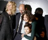 Michel Duchaussoy, Sandrine Kiberlain, Kad Merad, Valerie Lemercier, Maxime Godart et Laurent Tirard lors de la première du Petit Nicolas le 20 septembre 2009 à Paris