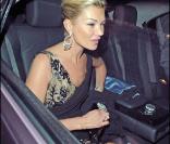 Kate Moss rentre chez elle après la fête Top Shop. 20/09/09