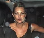 Kate Moss va se coucher après sa journée marathon. 20/09/09