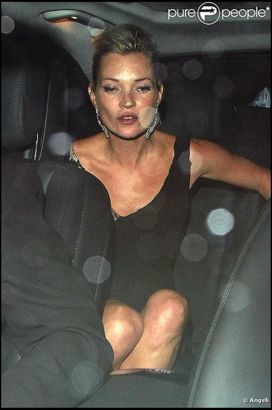 Kate Moss va se coucher après sa journée marathon. 20/09/09